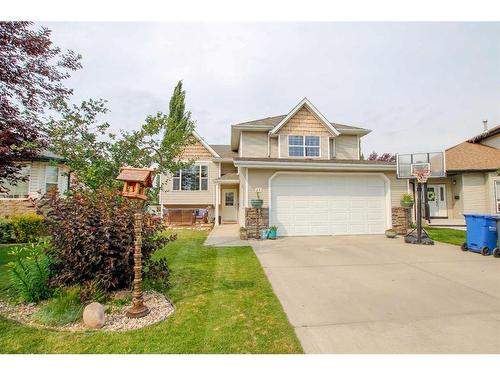 14 Lewis Close, Red Deer, AB - Outdoor With Facade