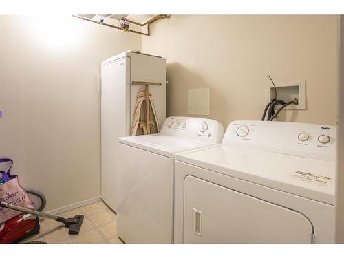 131-18 Averill Street, Red Deer, AB - Indoor Photo Showing Laundry Room