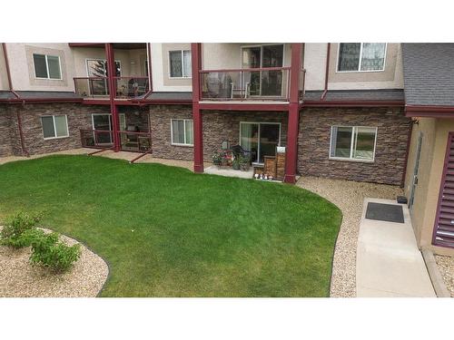 131-18 Averill Street, Red Deer, AB - Outdoor