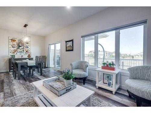 36 Thorkman Avenue, Red Deer, AB - Indoor Photo Showing Living Room