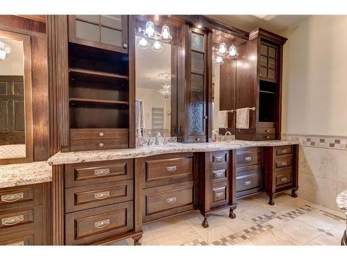 170 Jarvis Bay Drive, Jarvis Bay, AB - Indoor Photo Showing Bathroom