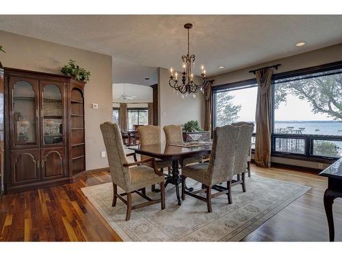 170 Jarvis Bay Drive, Jarvis Bay, AB - Indoor Photo Showing Dining Room