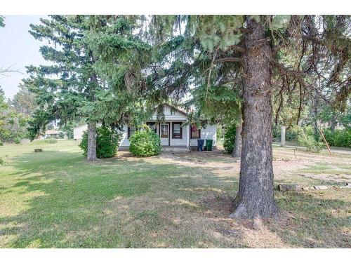 5611 51 Street, Rimbey, AB - Outdoor