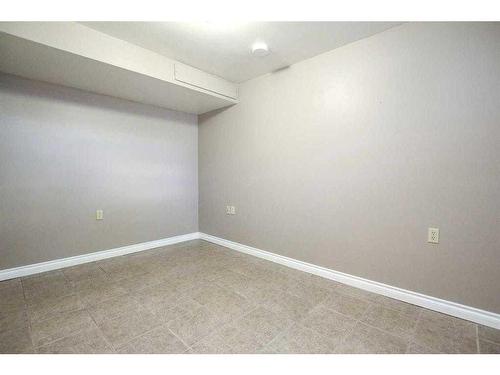 4624 49 Street, Red Deer, AB - Indoor Photo Showing Other Room