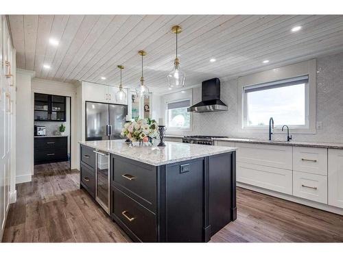 Twp Rd 384, Rural Red Deer County, AB - Indoor Photo Showing Kitchen With Upgraded Kitchen