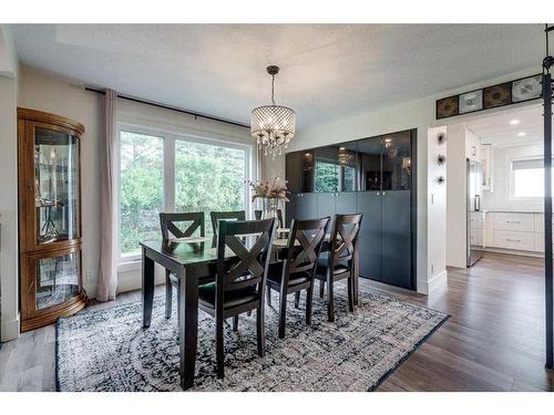 19 Twp Rd 384, Rural Red Deer County, AB - Indoor Photo Showing Dining Room