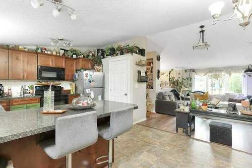 5324 53 Ave, Bashaw, AB - Indoor Photo Showing Kitchen