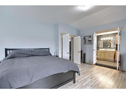 363039 Range Road 6-1, Rural Clearwater County, AB - Indoor Photo Showing Bedroom