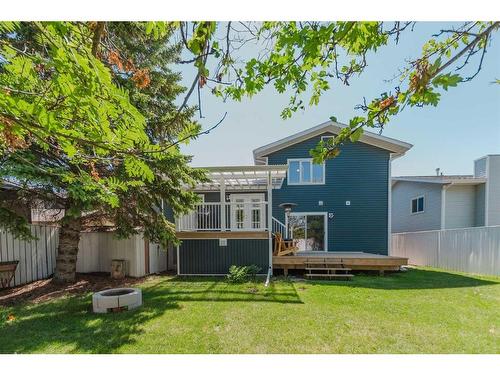 85 Rutledge Crescent, Red Deer, AB - Outdoor With Deck Patio Veranda With Backyard