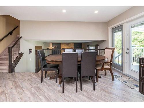 85 Rutledge Crescent, Red Deer, AB - Indoor Photo Showing Dining Room