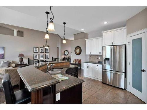 15 Volk Place, Red Deer, AB - Indoor Photo Showing Kitchen With Double Sink