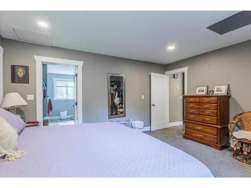 1316 Hwy 622, Rural Leduc County, AB - Indoor Photo Showing Bedroom