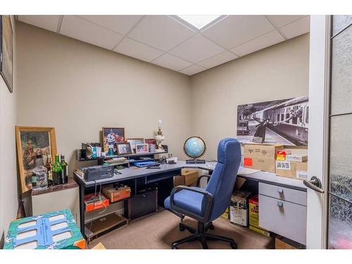 1316 Hwy 622, Rural Leduc County, AB - Indoor Photo Showing Office