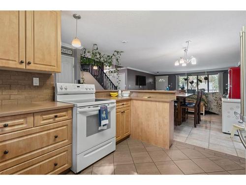 4712 47 Street, Camrose, AB - Indoor Photo Showing Kitchen