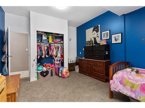 4712 47 Street, Camrose, AB - Indoor Photo Showing Bedroom