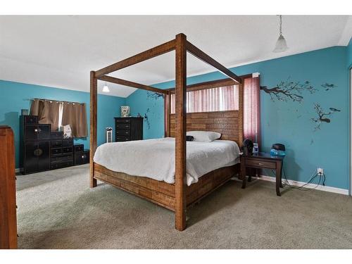 4712 47 Street, Camrose, AB - Indoor Photo Showing Bedroom