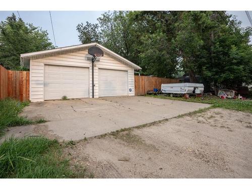 4712 47 Street, Camrose, AB - Outdoor With Exterior