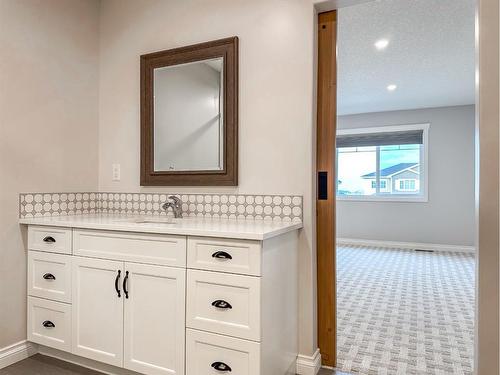 5 Bishop Circle, Carstairs, AB - Indoor Photo Showing Bathroom