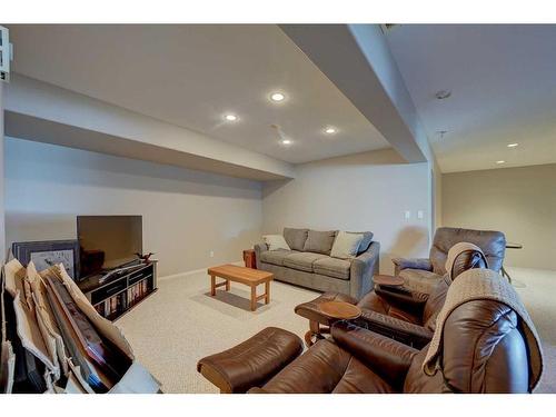 226-200 Ramage Close, Red Deer, AB - Indoor