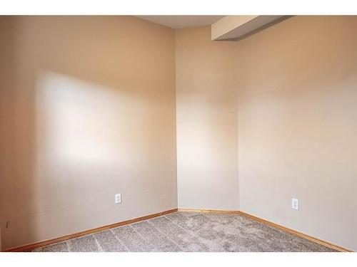 1414-31 Jamieson Avenue, Red Deer, AB - Indoor Photo Showing Other Room