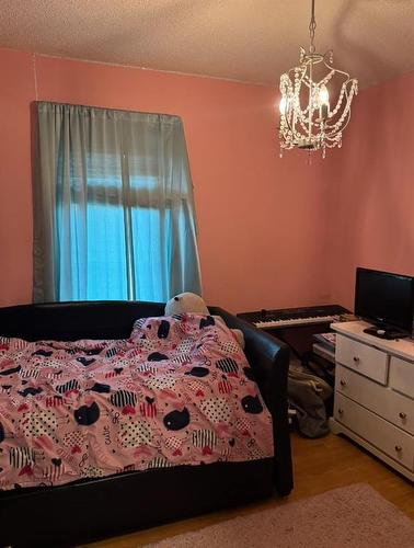 5807 59 Street, Rocky Mountain House, AB - Indoor Photo Showing Bedroom