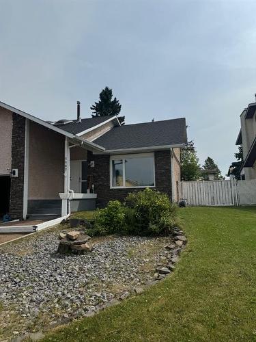 5807 59 Street, Rocky Mountain House, AB - Outdoor