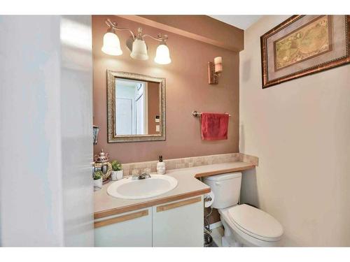 23 Edis Close, Red Deer, AB - Indoor Photo Showing Bathroom