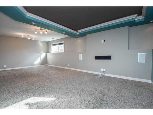 360 Kingston Drive, Red Deer, AB - Indoor Photo Showing Other Room