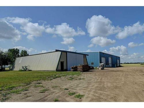 39070 Range Road 281, Rural Red Deer County, AB - Outdoor