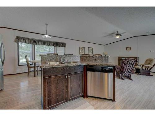 39070 Range Road 281, Rural Red Deer County, AB - Indoor Photo Showing Other Room