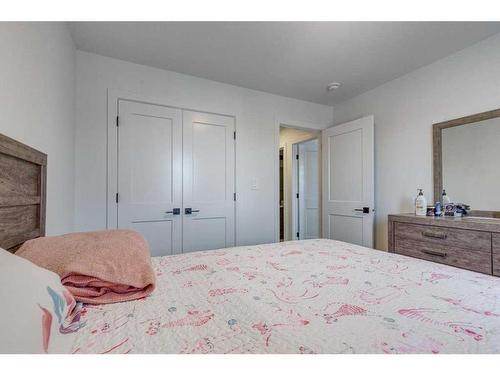 23 Earl Close, Red Deer, AB - Indoor Photo Showing Bedroom