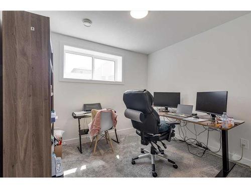 23 Earl Close, Red Deer, AB - Indoor Photo Showing Office