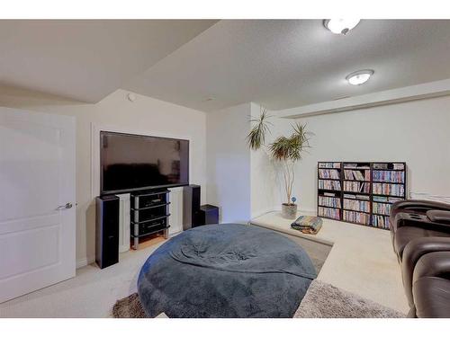 28 Duval Close, Red Deer, AB - Indoor Photo Showing Bedroom