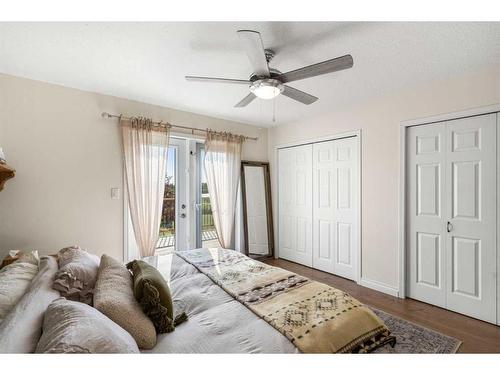 46117 Hwy 854, Rural Camrose County, AB - Indoor Photo Showing Bedroom