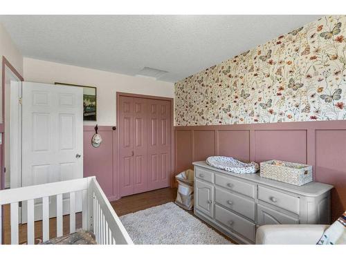 46117 Hwy 854, Rural Camrose County, AB - Indoor Photo Showing Bedroom