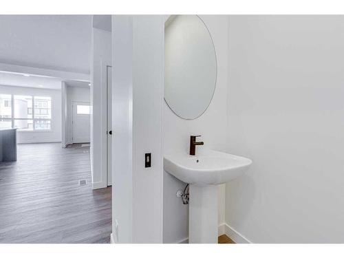 26 Lake Street, Rural Red Deer County, AB - Indoor Photo Showing Bathroom