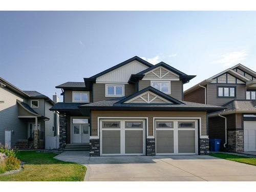 137 Sutherland Close, Red Deer, AB - Outdoor With Facade