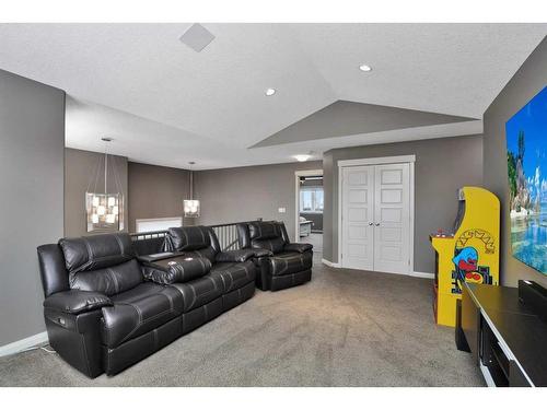 137 Sutherland Close, Red Deer, AB - Indoor Photo Showing Living Room