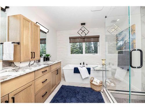 38277 Range Road 264, Rural Red Deer County, AB - Indoor Photo Showing Bathroom