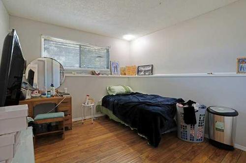 43 Beamish Park Drive East, Brooks, AB - Indoor Photo Showing Bedroom