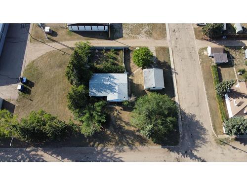 4840 48 Street, Hardisty, AB - Outdoor