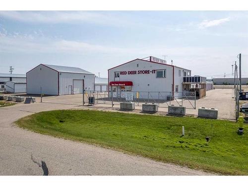 89 Poplar Street, Rural Red Deer County, AB 