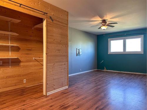 45466 Range Road 180, Rural Camrose County, AB - Indoor Photo Showing Other Room