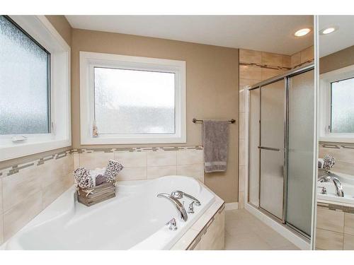 20 Connaught Crescent, Red Deer, AB - Indoor Photo Showing Bathroom