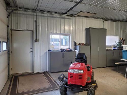 4528 Township Road 482, Rural Brazeau County, AB - Indoor Photo Showing Garage