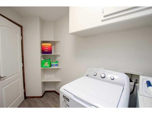 12D-32 Daines Avenue, Red Deer, AB - Indoor Photo Showing Laundry Room