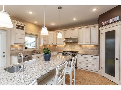 53 Allard Crescent, Red Deer, AB - Indoor Photo Showing Kitchen With Double Sink With Upgraded Kitchen