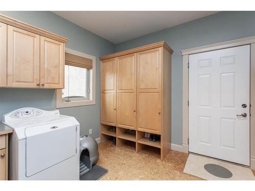 53 Allard Crescent, Red Deer, AB - Indoor Photo Showing Laundry Room