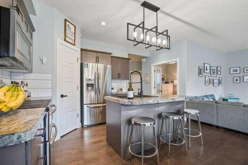 311 Webster Drive, Red Deer, AB - Indoor Photo Showing Kitchen With Upgraded Kitchen