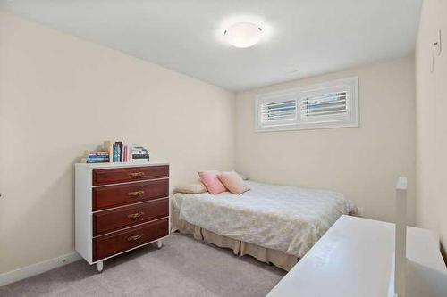 311 Webster Drive, Red Deer, AB - Indoor Photo Showing Bedroom